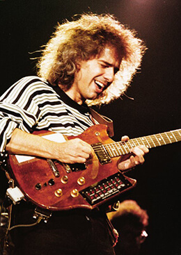Pat Metheny with Custom Roland G-303 Guitar and NED Synclaiver II