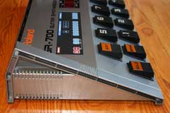 Roland GR-700