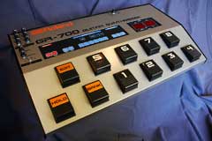 Roland GR-700