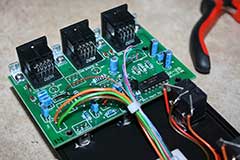 UX-20 Roland Guitar Synthesizer Splitter/Distributor Interior Photo