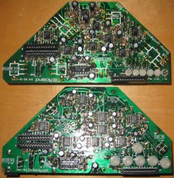 The above photo shows the G-505 electronics card (top) and the G-303/G-808 (below). The layout is basically the same.