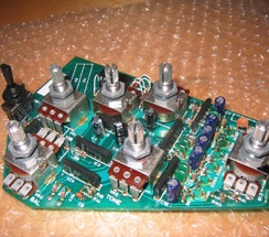 The smaller G-707/STK-1 card, designed without the hex fuzz circuit.