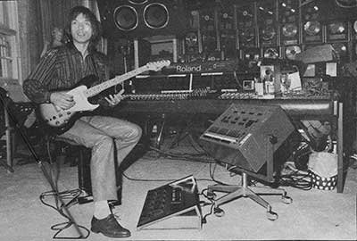 Steve Howe with Roland G-505 and Roland GR-700 - Recording Studio